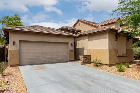 8848 W Cordes Rd, Tolleson, AZ 85353