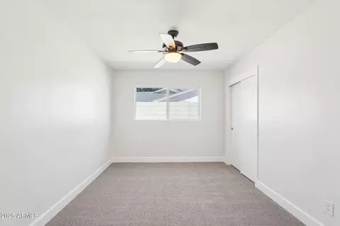 Bedroom - 4920 E Osborn Rd, Phoenix, AZ 85018 photo 6 of 7