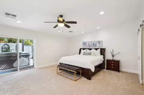 Bedroom - 4920 E Osborn Rd, Phoenix, AZ 85018 photo 1 of 7