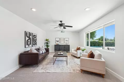 Living - 4920 E Osborn Rd, Phoenix, AZ 85018 photo 2 of 4