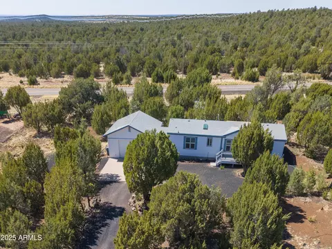 21 Cr 3205 --, Vernon, AZ 85940