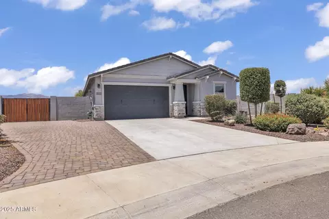 18100 W College Dr, Goodyear, AZ 85395