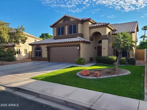 135 S Abalone Dr, Gilbert, AZ 85233