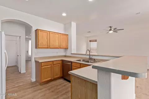 2590 S Buckaroo Trl, Gilbert, AZ 85295 photo 12
