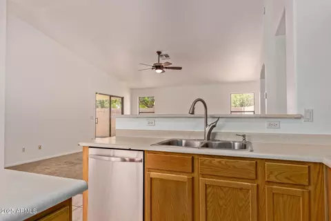 4143 E Sundance Ave, Gilbert, AZ 85297 photo 12