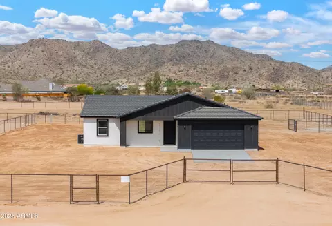 54375 W Los Santos Ln, Maricopa, AZ 85139