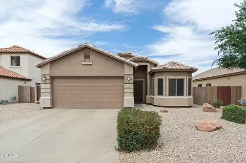 Exterior - 2834 E Devon Ct, Gilbert, AZ 85296 photo 3 of 6