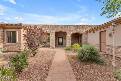 2285 E Plum St, Gilbert, AZ 85298 photo 5