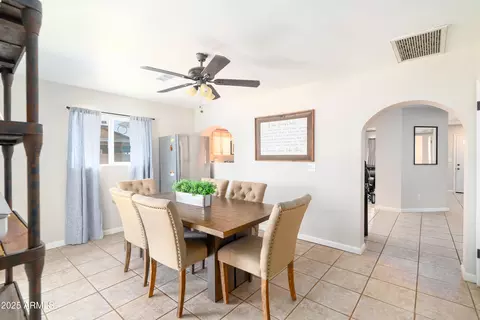 Dining - 1531 S Padre Rd, Apache Junction, AZ 85119 photo 2 of 2