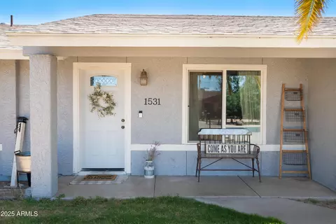 Exterior - 1531 S Padre Rd, Apache Junction, AZ 85119 photo 4 of 11