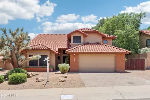 1813 E Sheena Dr, Phoenix, AZ 85022