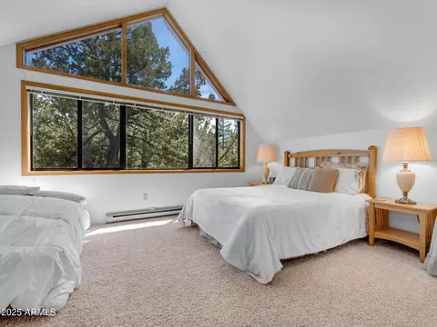 Bedroom - 4567 N Juniper Ln, Pine, AZ 85544 photo 3 of 4