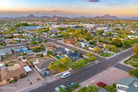 View/Area - 1444 E Coronado Rd, Phoenix, AZ 85006 photo 2 of 5
