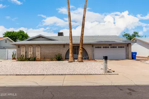 4062 W Mescal St, Phoenix, AZ 85029