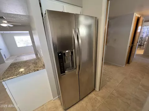 Kitchen - 5342 E Des Moines St, Mesa, AZ 85205 photo 5 of 5