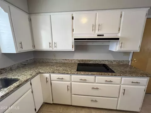 Kitchen - 5342 E Des Moines St, Mesa, AZ 85205 photo 1 of 5