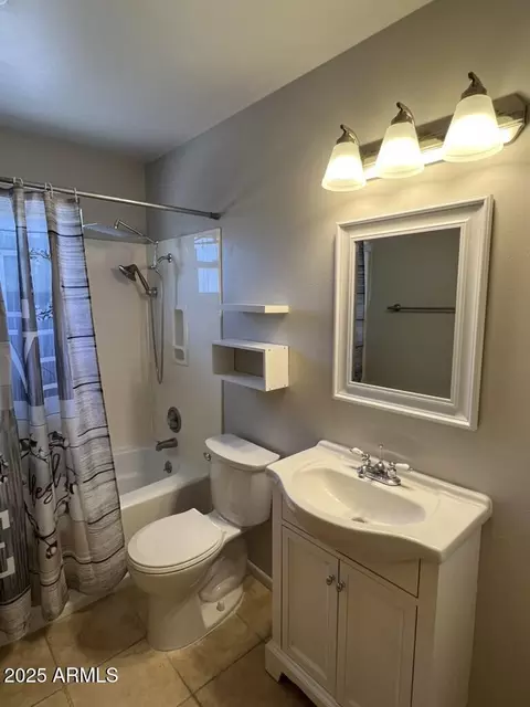 Bath - 5342 E Des Moines St, Mesa, AZ 85205 photo 3 of 3