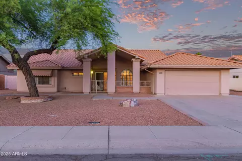 7833 S Kenneth Pl, Tempe, AZ 85284