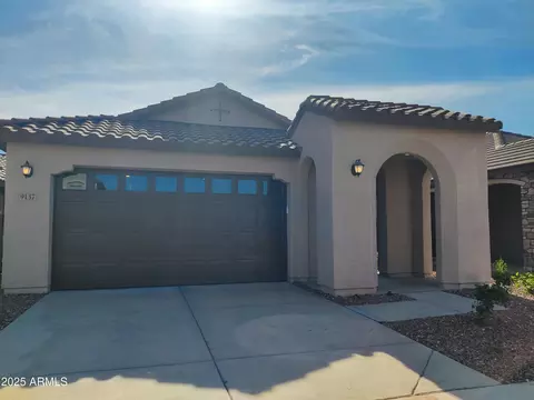 9137 W Sells Dr, Phoenix, AZ 85037