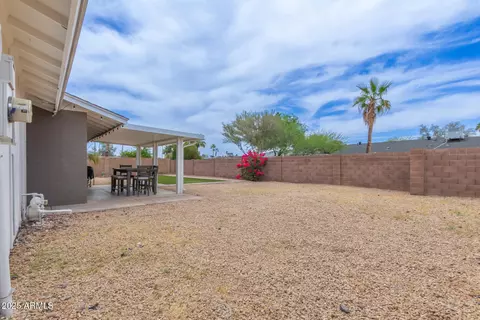 Exterior - 2821 E Larkspur Dr, Phoenix, AZ 85032 photo 1 of 5