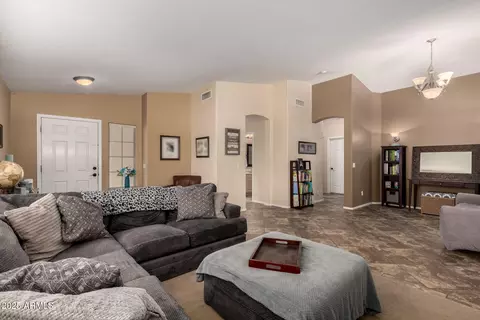 4038 E Wrangler Ct, Gilbert, AZ 85297 photo 2