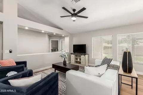 1114 N Leland Ct, Gilbert, AZ 85233 photo 7