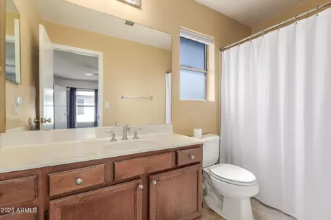 Bath - 619 E Jensen St #34, Mesa, AZ 85203 photo 1 of 3
