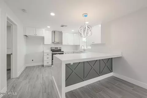 Kitchen - 4307 E Walatowa St, Phoenix, AZ 85044 photo 6 of 8