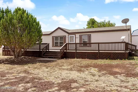 8527 Lyzniack Pl, Show Low, AZ 85901