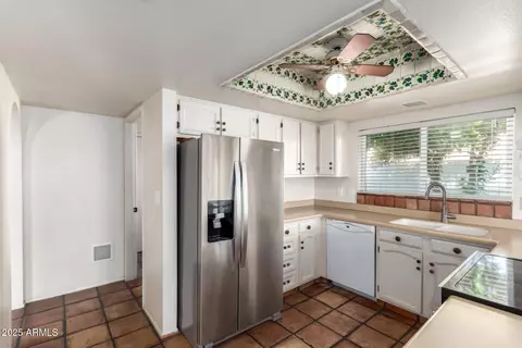 4527 E Sunrise Dr, Phoenix, AZ 85044 photo 16