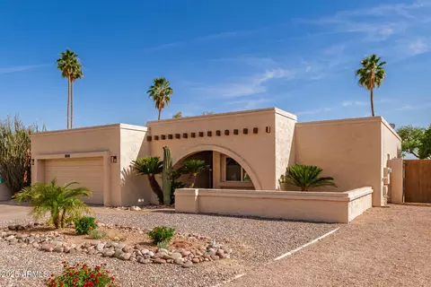 4527 E Sunrise Dr, Phoenix, AZ 85044 photo 6
