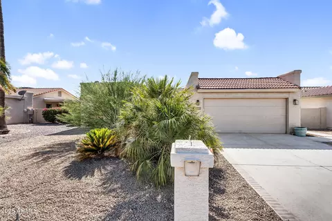 25810 S Boxwood Dr, Sun Lakes, AZ 85248