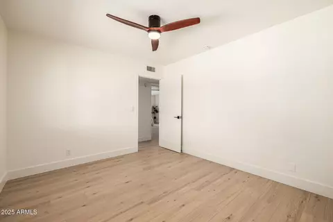 Bedroom - 28 E Winged Foot Rd, Phoenix, AZ 85022 photo 5 of 7