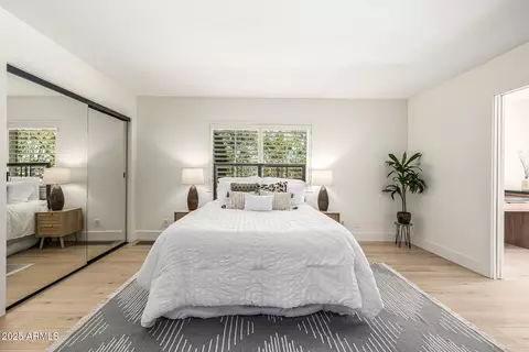 Bedroom - 28 E Winged Foot Rd, Phoenix, AZ 85022 photo 2 of 7