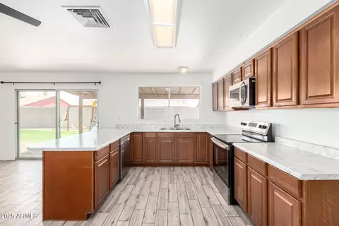 Kitchen - 2551 E Harmony Ave, Mesa, AZ 85204 photo 3 of 3