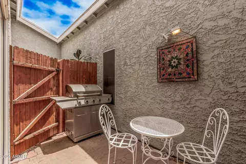 Exterior - 2929 E Broadway Rd #30, Mesa, AZ 85204 photo 2 of 3