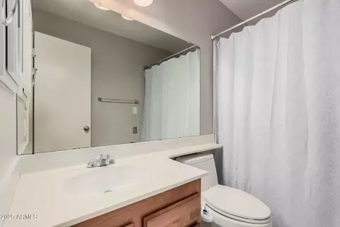 Bath - 2929 E Broadway Rd #30, Mesa, AZ 85204 photo 3 of 4