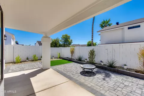 Exterior - 3315 E Taro Ln, Phoenix, AZ 85050 photo 6 of 6