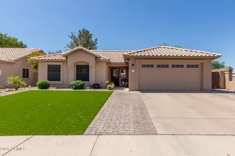 6357 W Potter Dr, Glendale, AZ 85308
