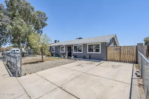 7135 W Flower St, Phoenix, AZ 85033