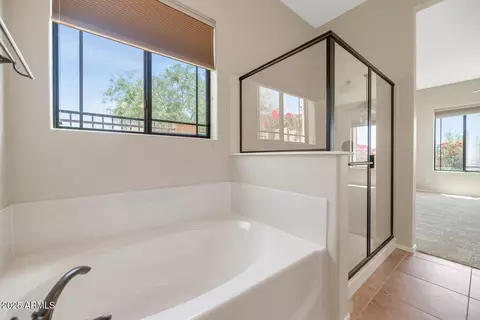 Bath - 1847 N Red Clf, Mesa, AZ 85207 photo 2 of 3