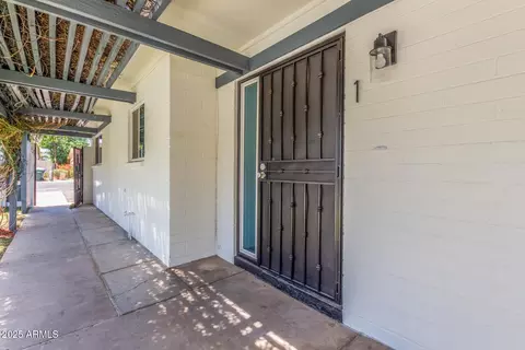 4235 N 13th Pl, Phoenix, AZ 85014 photo 6