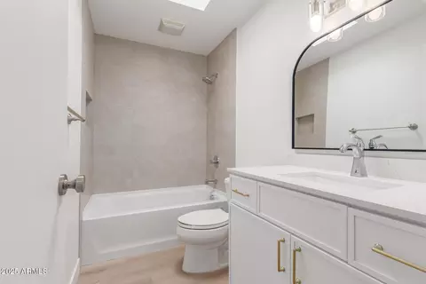 4235 N 13th Pl, Phoenix, AZ 85014 photo 27