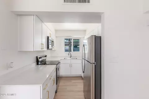 4235 N 13th Pl, Phoenix, AZ 85014 photo 34