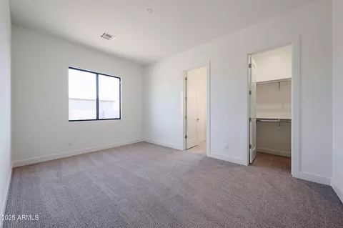 Bedroom - 1904 E Creek Canyon Rd, Phoenix, AZ 85086 photo 11 of 14