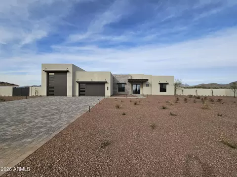 1904 E Creek Canyon Rd, Phoenix, AZ 85086