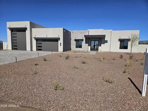 1904 E Creek Canyon Rd, Phoenix, AZ 85086