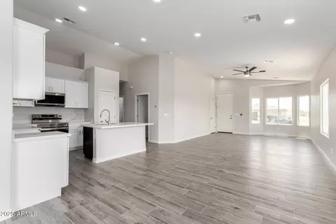 11170 W Penasco Dr, Arizona City, AZ 85123