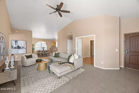 93 S Sandstone St, Gilbert, AZ 85296 photo 5