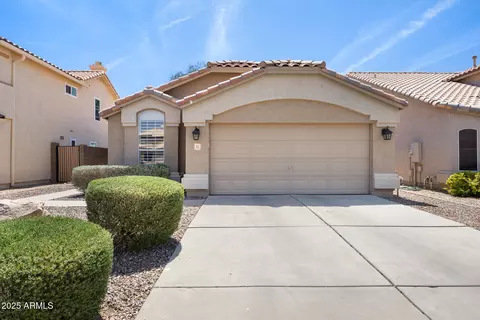 93 S Sandstone St, Gilbert, AZ 85296